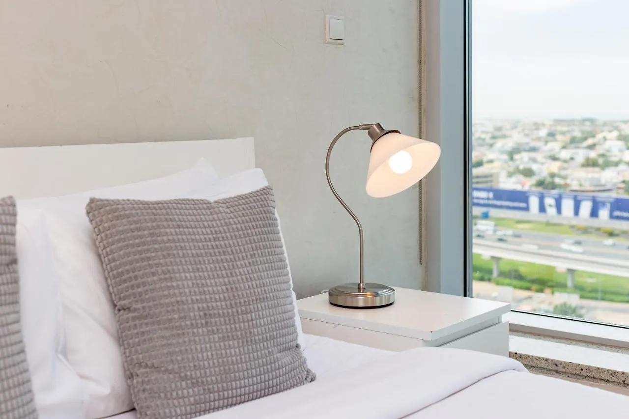 Wow! Beautiful 1Br Apt In Downtown - Close To Burj And Mall Dubai Apartment